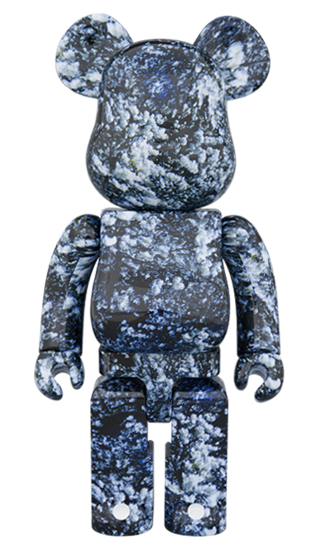 MCH_Bearbrick_BB00001132.png