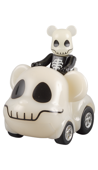 MCH_Bearbrick_BB00001532.png